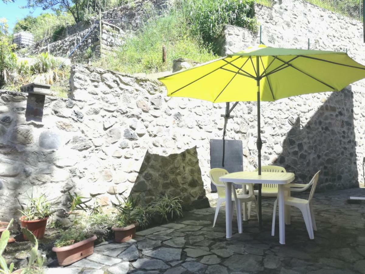 Terrace & Parking - Holiday Home Near Fegina Beach Monterosso al Mare Exterior foto